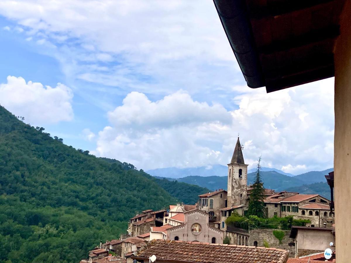 House In The Medieval Village Apricale Exterior foto